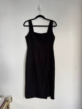 Babaton Black Square-Neck Midi Dress